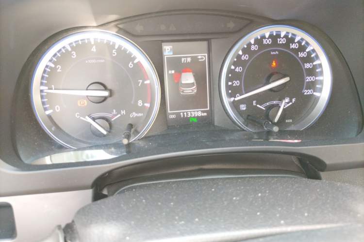 Used Toyota Highlander 2018 2.0T Four-Wheel Drive Prestige Version 7 Seats China VI Standard