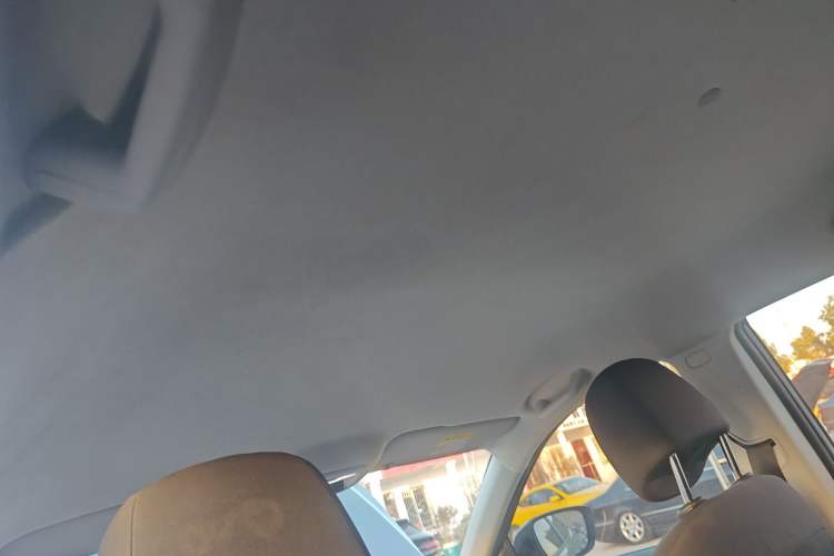 Used Chevrolet Trax 2019 Redline 335T CVT Trendy Version China VI Standard
