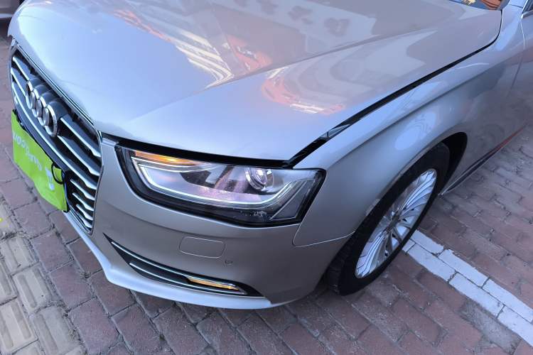 Used Audi A4L 2016 35 TFSI Collector's Edition Automatic Standard Model
