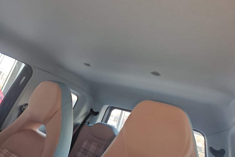 Used Chery QQ Ice Cream 2024 Edition Youth Version 120km Milkshake