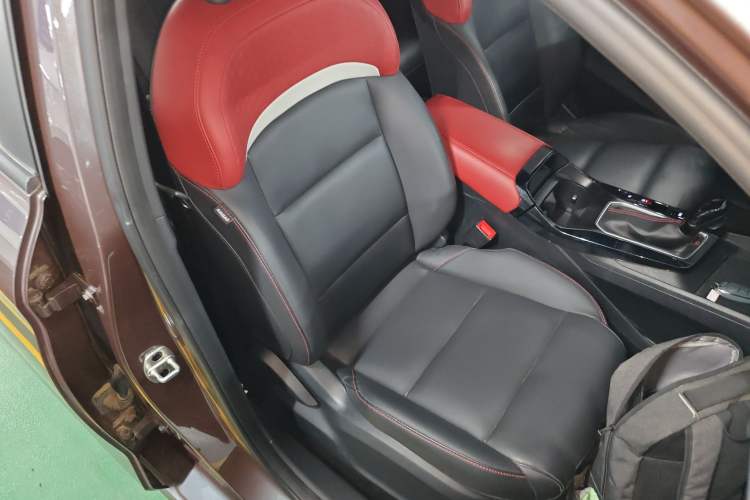 Used MG 5 2021 Revised Version 180 DVVT CVT Youth Luxury Edition
