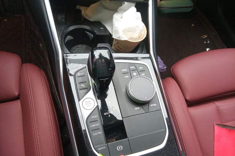 Used BMW 3 Series 2021 Second Facelift 325Li M Sport Package
