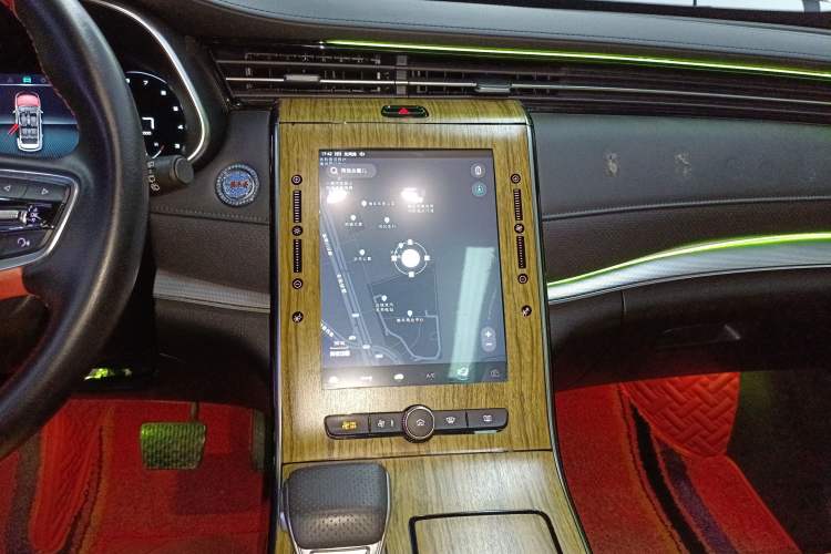 Used Roewe RX5 MAX 2019 300TGI Automatic 4G Connect Luxury Edition
