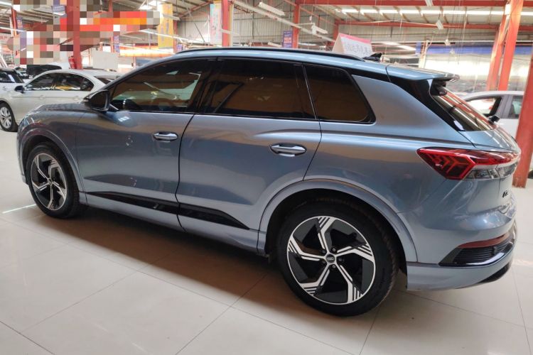 Used Audi Q4 e-tron 2024 40 e-tron Boundary Edition in Midnight Blue
