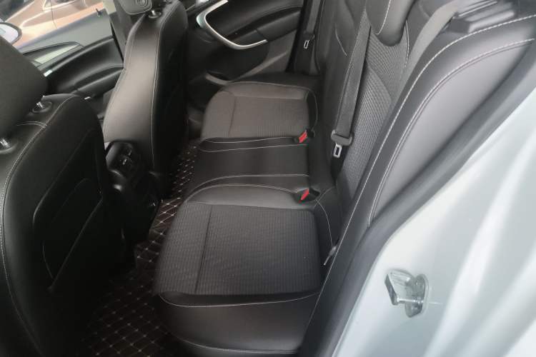 Used Buick Regal 2015 1.6T Leading Technology Model
