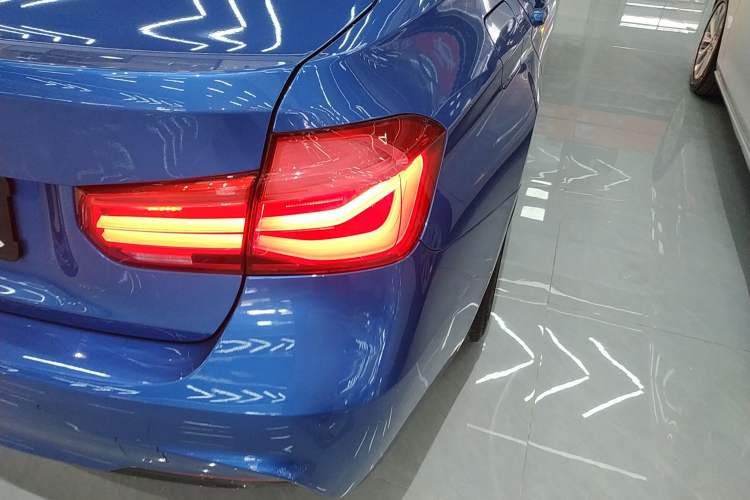 Used BMW 3 Series 2019 320i M Sport Package
