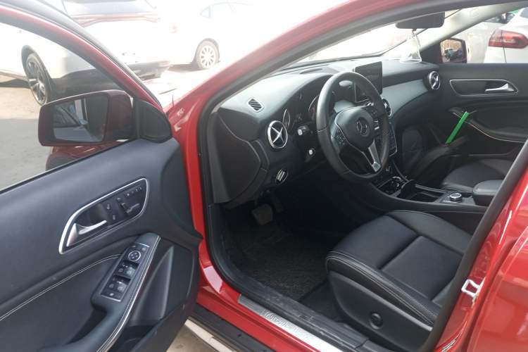 Used Mercedes-Benz GLA 2016 GLA 220 4MATIC Fashion Edition