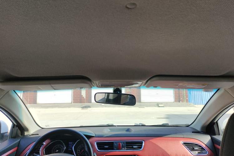 Used  Refine S2 2017 1.5L Manual Luxury Smart Model
