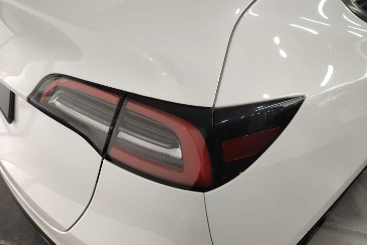 Used Tesla Model Y 2023 Rear-Wheel-Drive Version