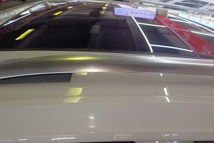 Used Volkswagen T-ROC 2022 280TSI DSG Two-Wheel Drive Elite PLUS
