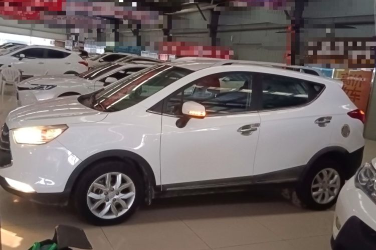 Used  Refine S3 2014 1.5L Manual Luxury Smart Model
