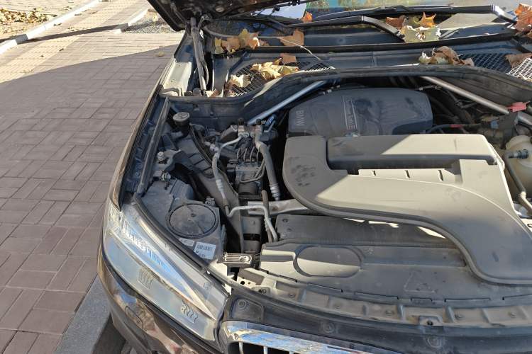 Used BMW X5 2017 xDrive28i
