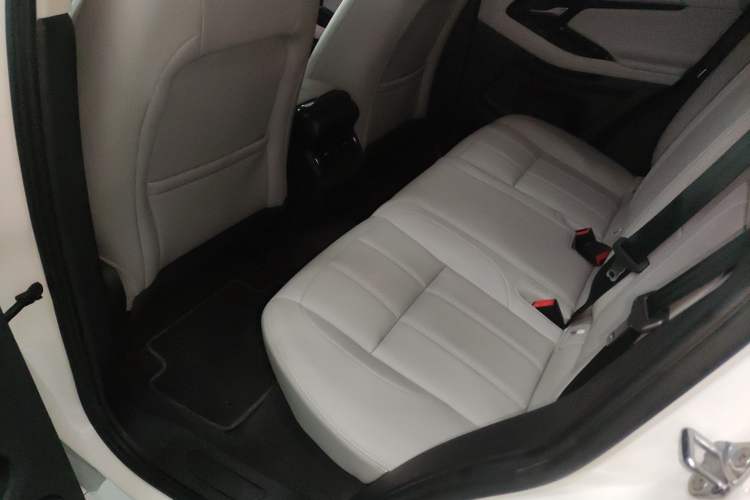 Used Land Rover Range Rover Evoque 2020 249 PS Youth Edition
