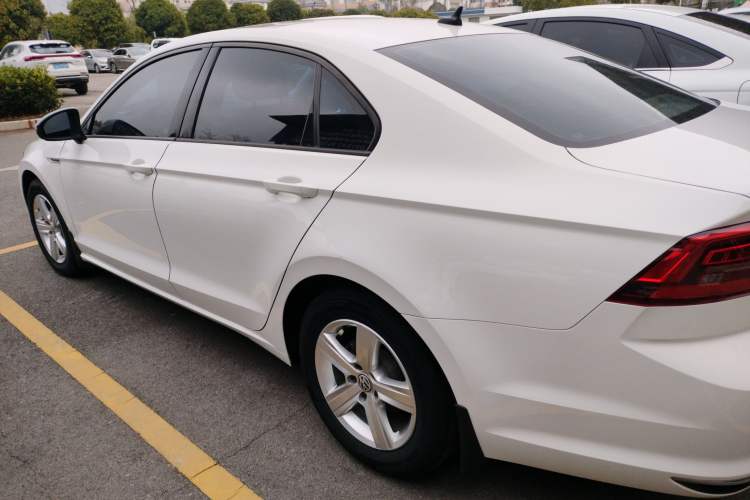 Used Volkswagen Lamando 2021 230TSI DSG Fashion Edition
