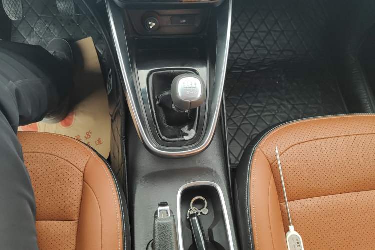 Used Baojun 510 2017 1.5L Manual Luxury Model
