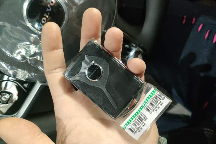 Used Volvo XC60 2026 B5 4x4 Smart Luxury Edition