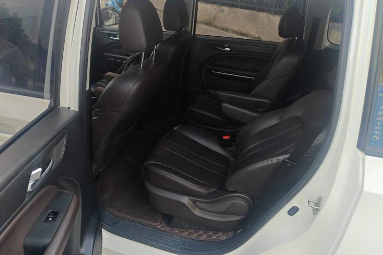 Used GAC Trumpchi M6 2019 270T DCT Luxury Edition (7-seater) China VI
