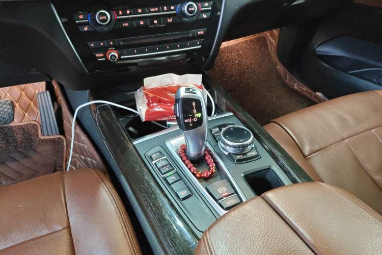 Used BMW X5 2013 xDrive35i U.S. specification
