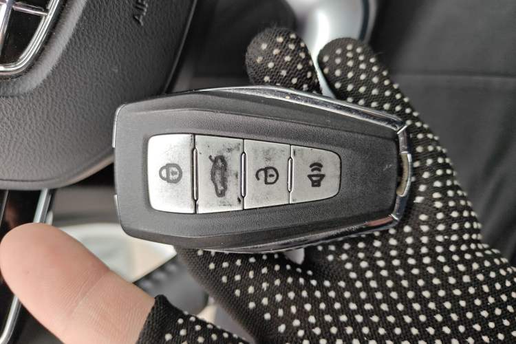 Used Geely Auto Emgrand 2023 4th Generation Champion Edition 1.5L CVT Prestige Model
