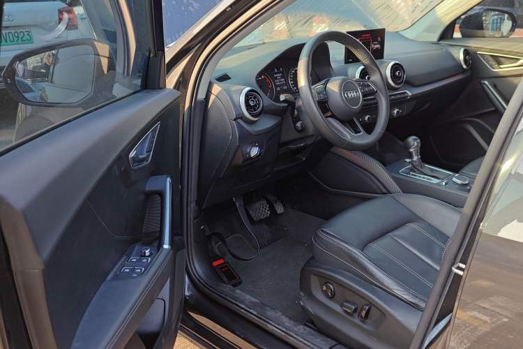 Used Audi Q2L 2022 35 TFSI Advanced Style Edition
