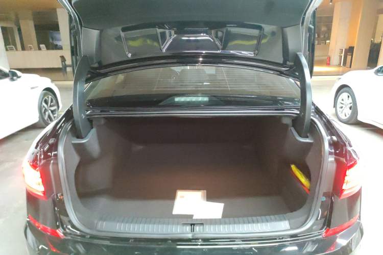 Used Volkswagen Passat 2022 330TSI Elite Edition
