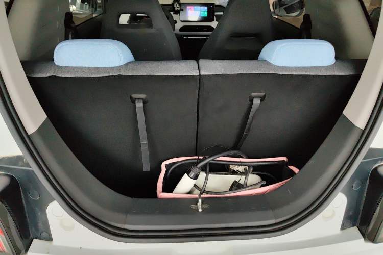 Used Geely Galaxy Panda 2023 Panda Mini 200km Endurance Bear