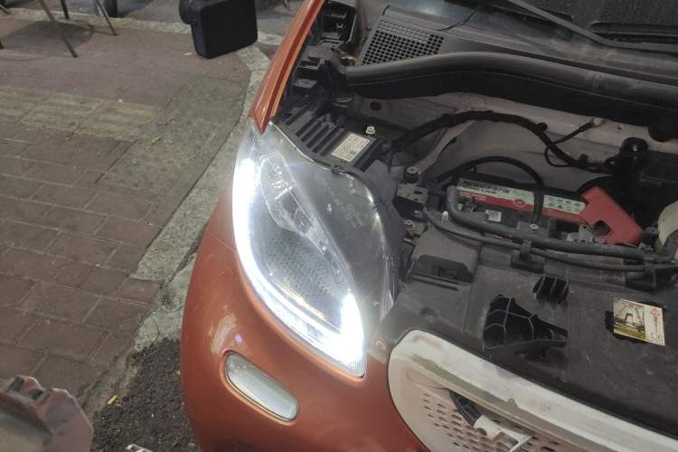 Used  fortwo 2017 1.0L 52kW New Sound Special Edition China V Emission Standard
