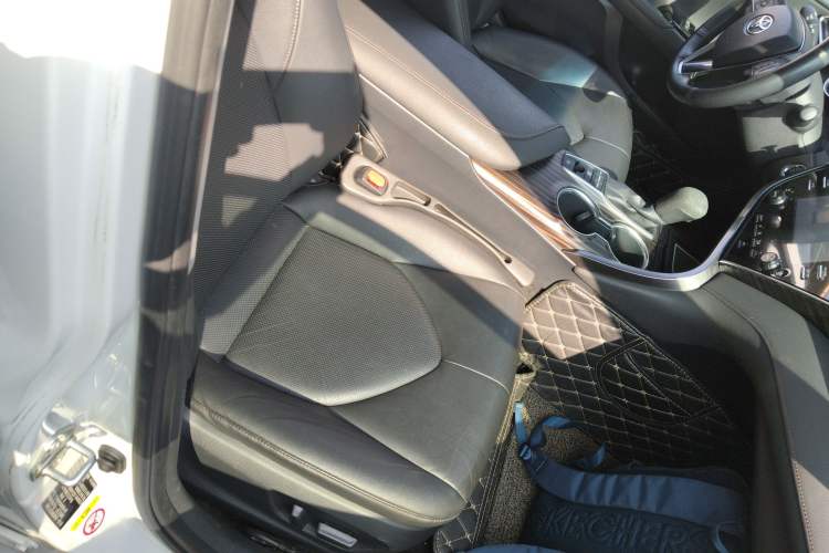 Used Toyota Camry 2018 2.5G Luxury Edition