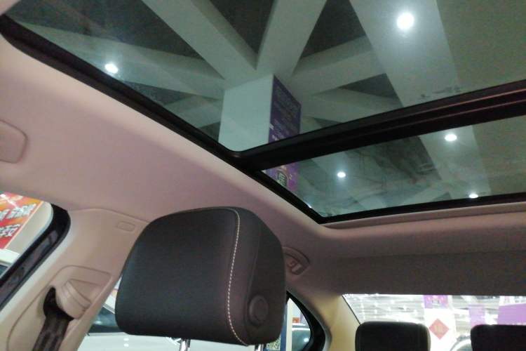 Used Volkswagen Magotan 2020 330TSI DSG Leading Model
