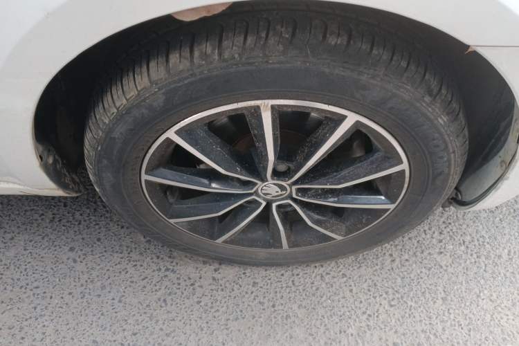 Used Skoda Octavia 2017 TSI280 DSG Smart Drive Edition
