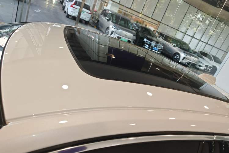 Used Volvo S60 2024 B4 Zhiyuan Luxury Edition
