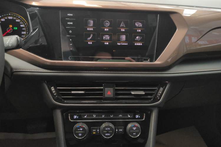 Used Volkswagen Tharu 2020 280TSI Two-Wheel Drive Luxury Edition China VI Standard