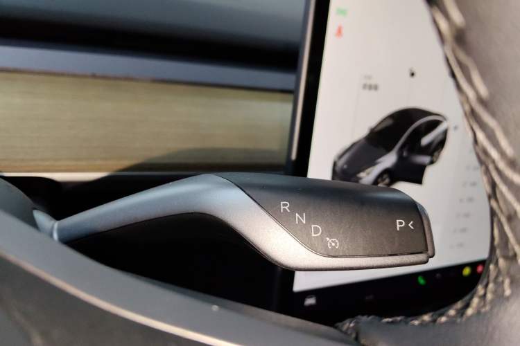 Used Tesla Model Y 2021 Standard Range Rear-Wheel Drive Version
