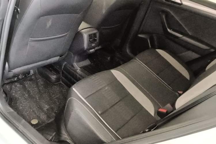 Used Volkswagen T-ROC 2019 230TSI DSG Two-Wheel-Drive Advanced Version China VI Standard