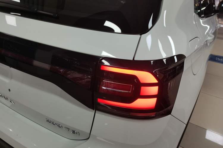 Used Volkswagen Tacqua 2023 200TSI DSG Joy-Connect Edition