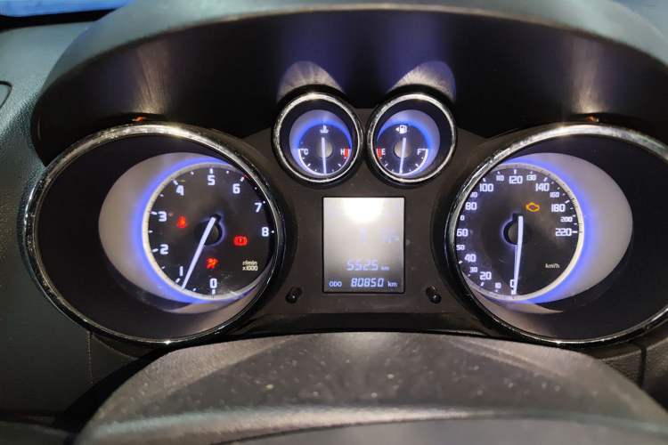 Used Changan CS35 2016 1.6L Manual Luxury Model China IV Standard
