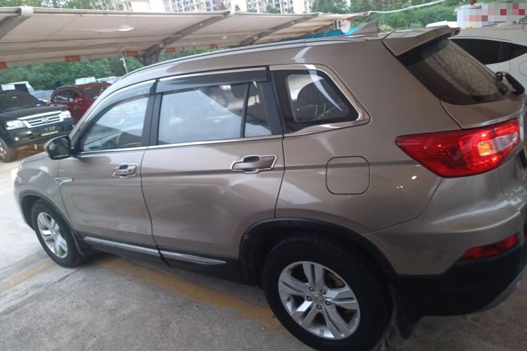 Used Changan CS75 2016 1.8T Automatic Elite Model China V Standard
