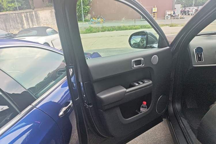 Used Li Auto L9 2022 Max model
