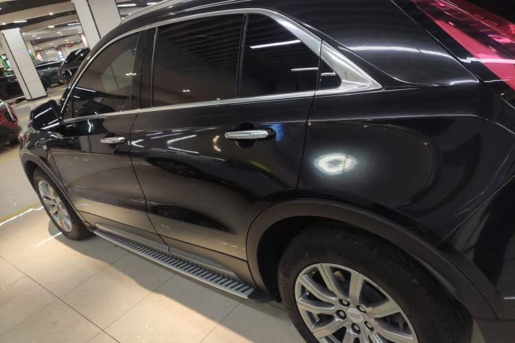 Used Cadillac XT4 2018 28T Two-Wheel Drive Leading Version
