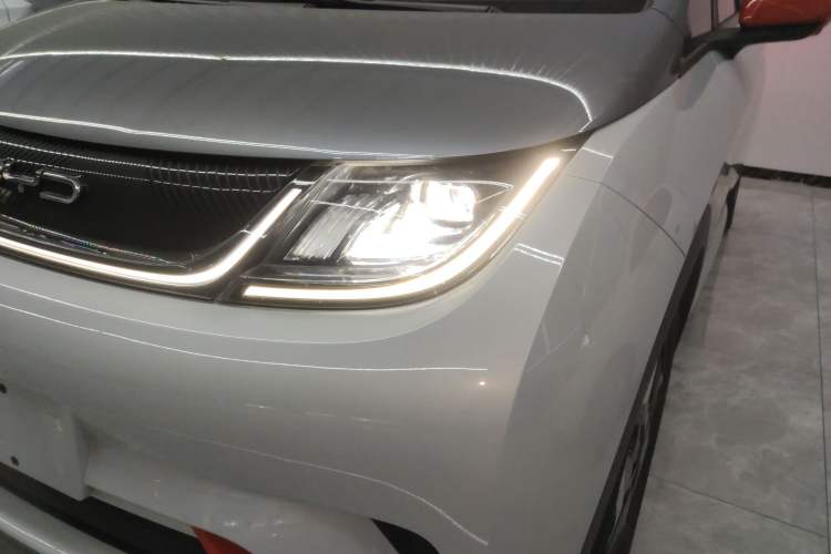 Used BYD Dolphin 2021 405 km Fashion Edition
