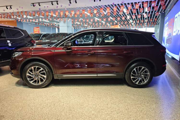 Used Lincoln Corsair 2022 2.0T Two-Wheel Drive Deluxe Edition
