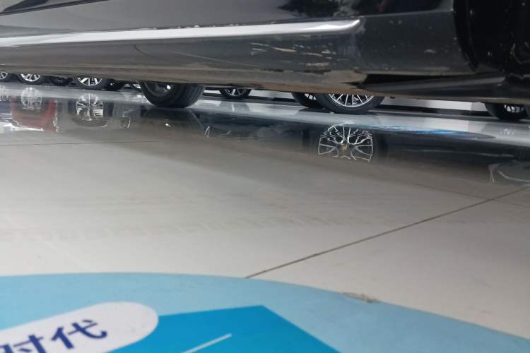 Used Mercedes-Benz E-Class 2021 E 300 L Sporty and Stylish Model
