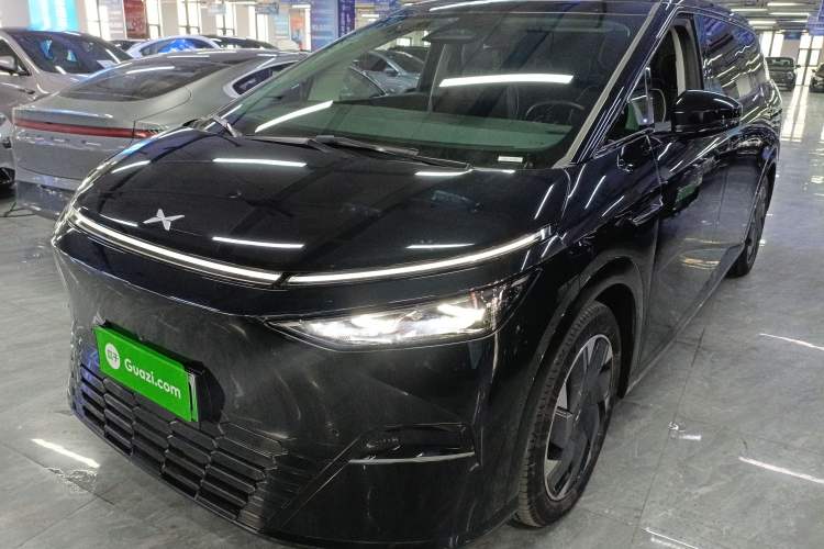 Used XPeng X9 2024 702 Ultra-Long Range Max