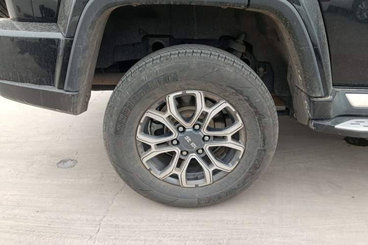 Used Beijing Auto BJ40 2020 2.0T Automatic Four-Wheel Drive Urban Hunter Edition Chivalrous Type
