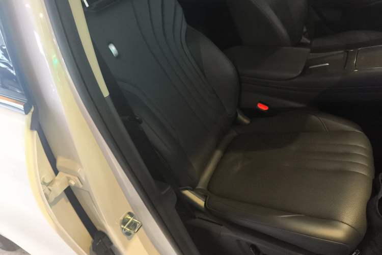 Used  E5 2024 530 km Exploration+ Version