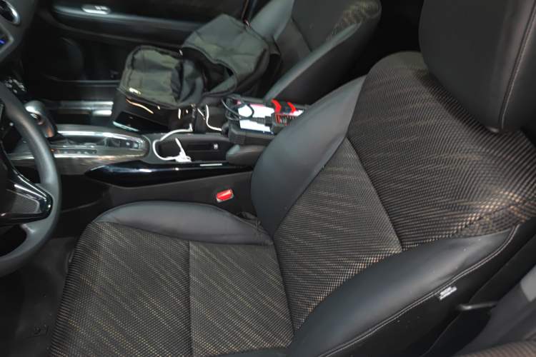 Used Honda XR-V 2015 1.8L EXi CVT Comfort Version
