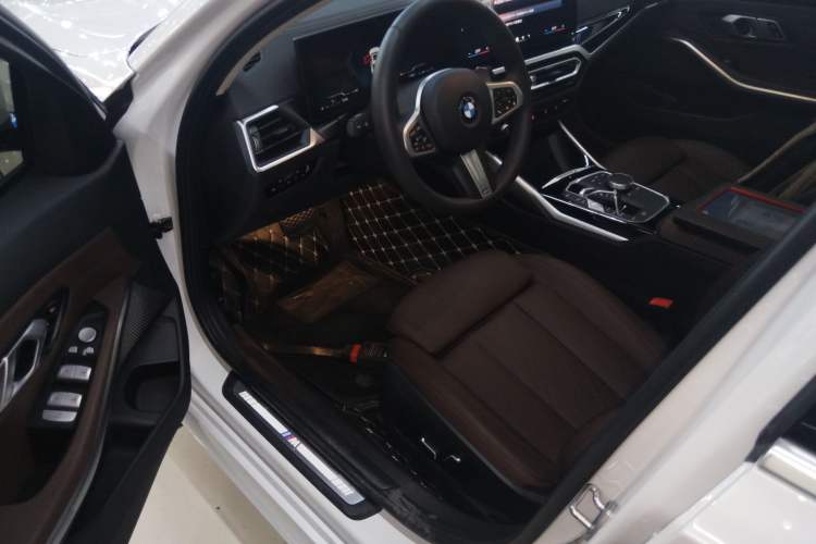 Used BMW 3 Series 2024 320Li M Sport Package
