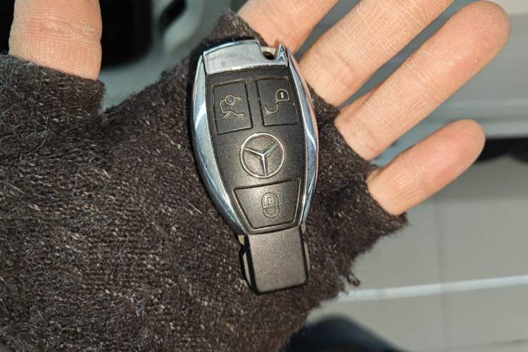 Used Mercedes-Benz GLK-Class 2013 Facelift GLK 300 4MATIC Fashion Edition
