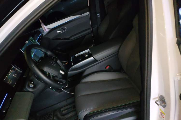 Used BYD Qin L 2025 EV 545KM Excellence Edition
