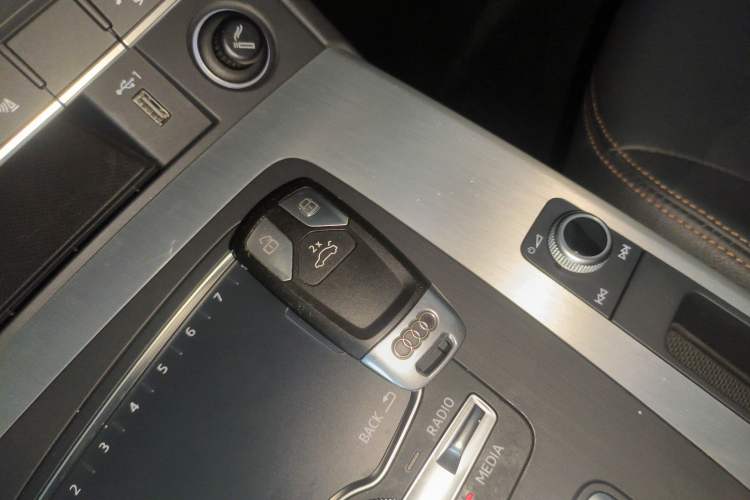 Used Audi Q5L 2018 40 TFSI Prestige Fashion Edition China V